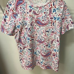 Brand new tee. Wonderful colors.